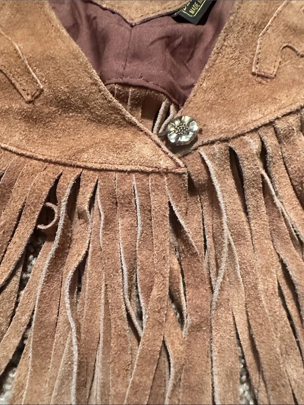 Vintage Suede Fringe Capelet in Tan - Women's Jacket & Coat - Picture 5 of 11